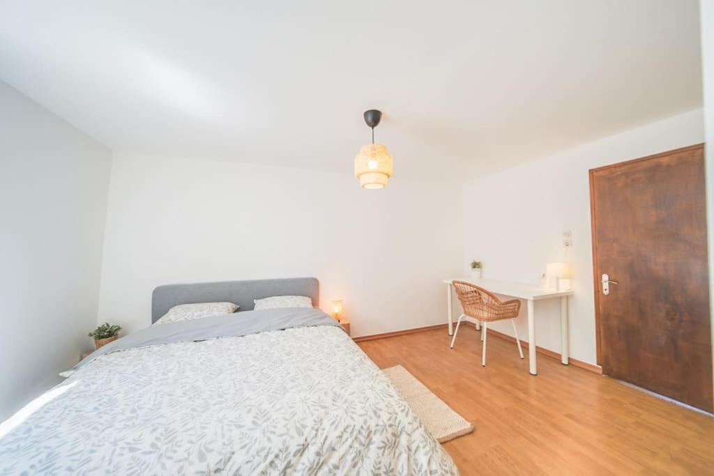 Charmant Appartement 2 Chambres Proche Luxembourg Redange Bagian luar foto